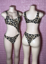 Load image into Gallery viewer, 3 Piece Cheetah Swimwear
